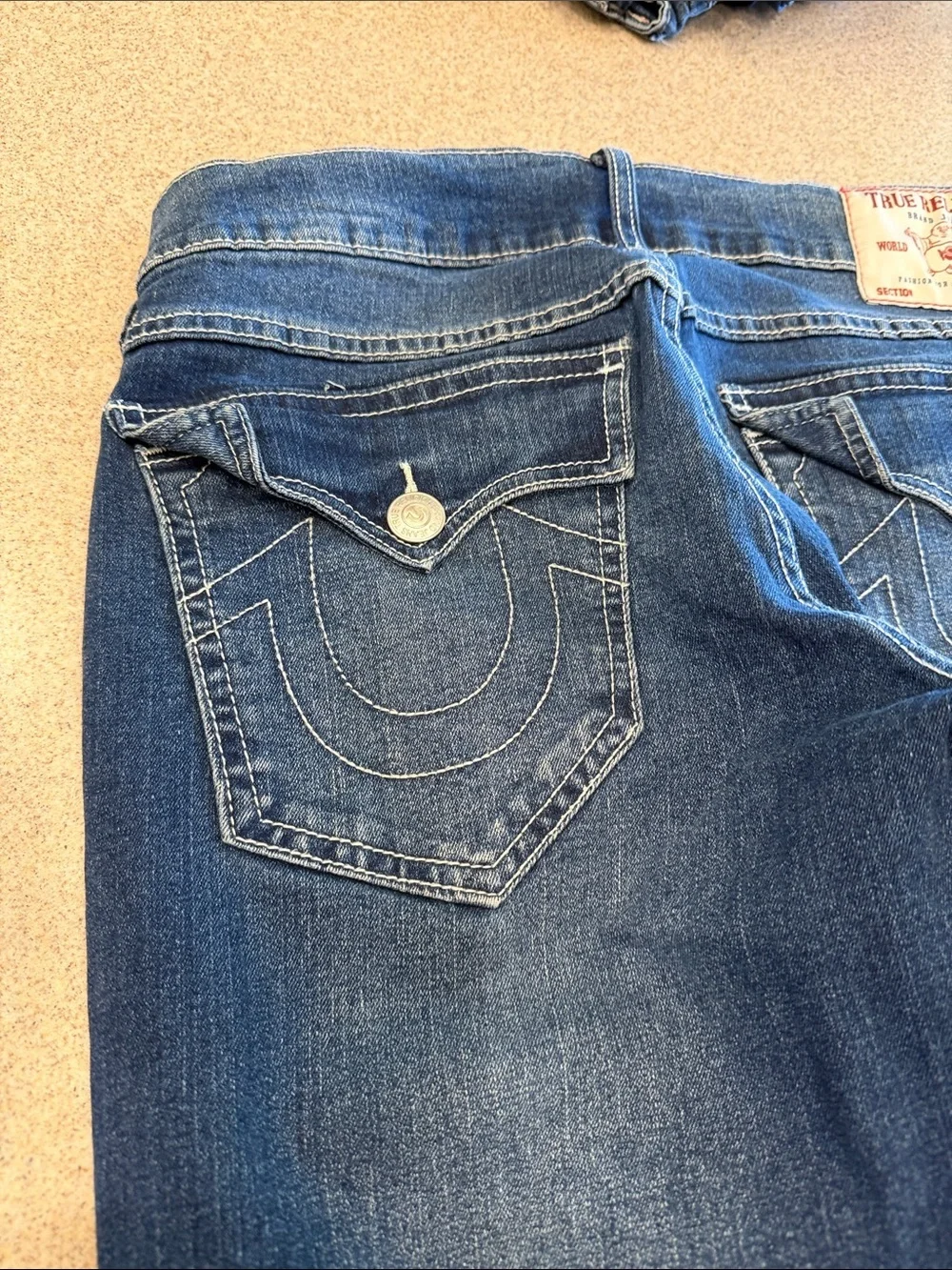 True Religion Blue Ricky Relaxed Straight size 30X33 no distressing
